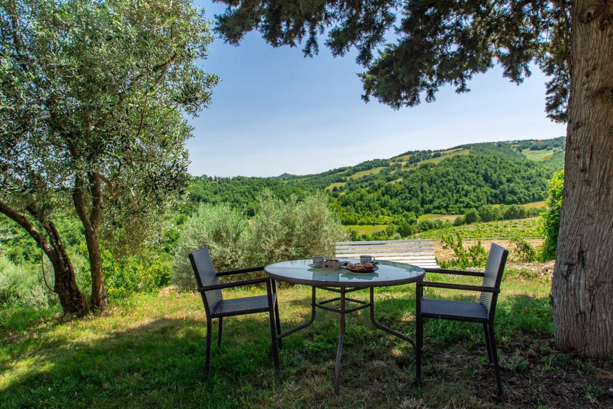 Antica Residenza Montereano Gubbio Exterior foto