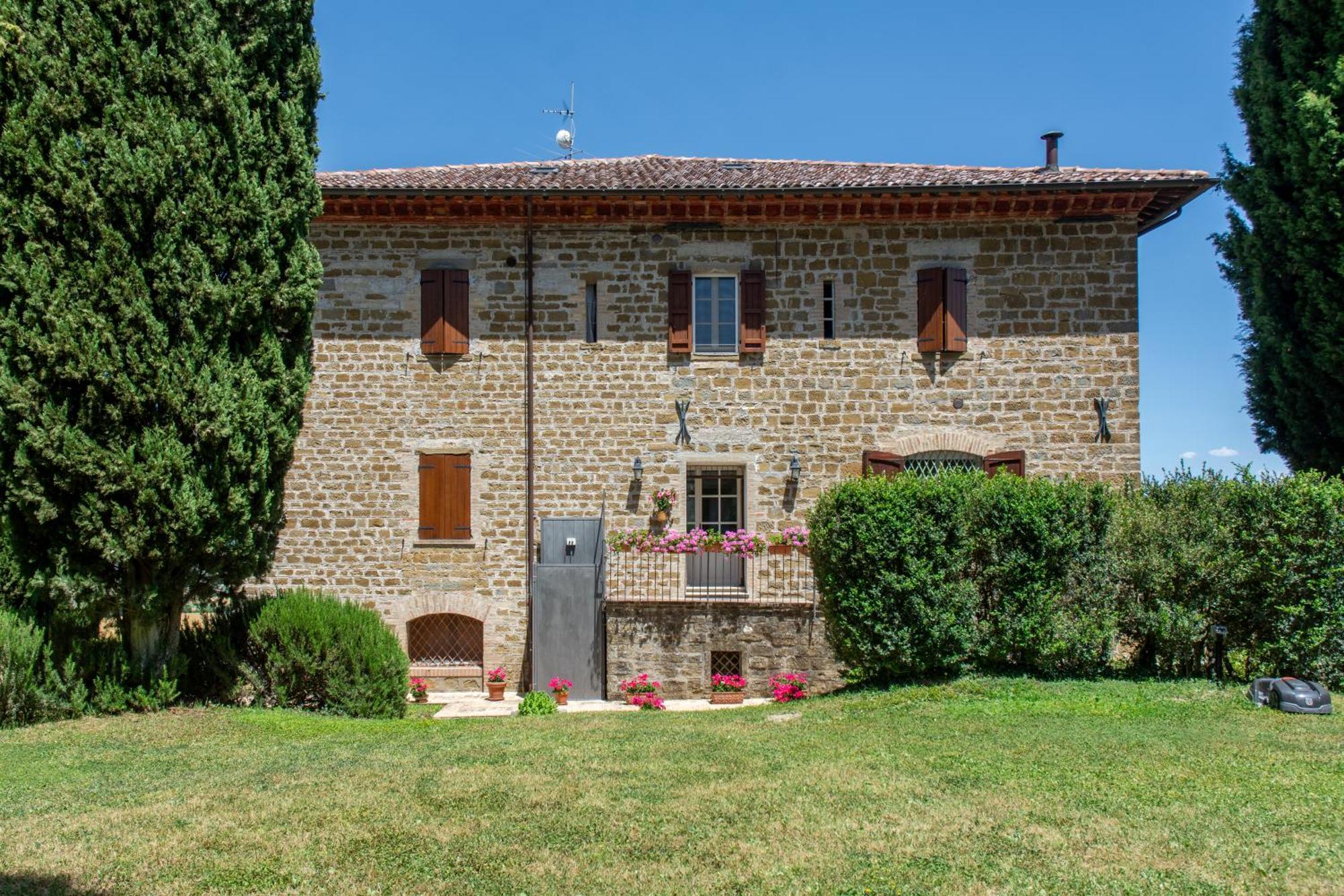 Antica Residenza Montereano Gubbio Exterior foto
